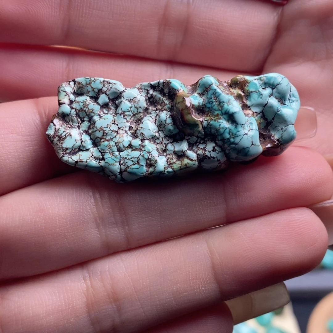 绿松石未镶嵌珠宝奇石