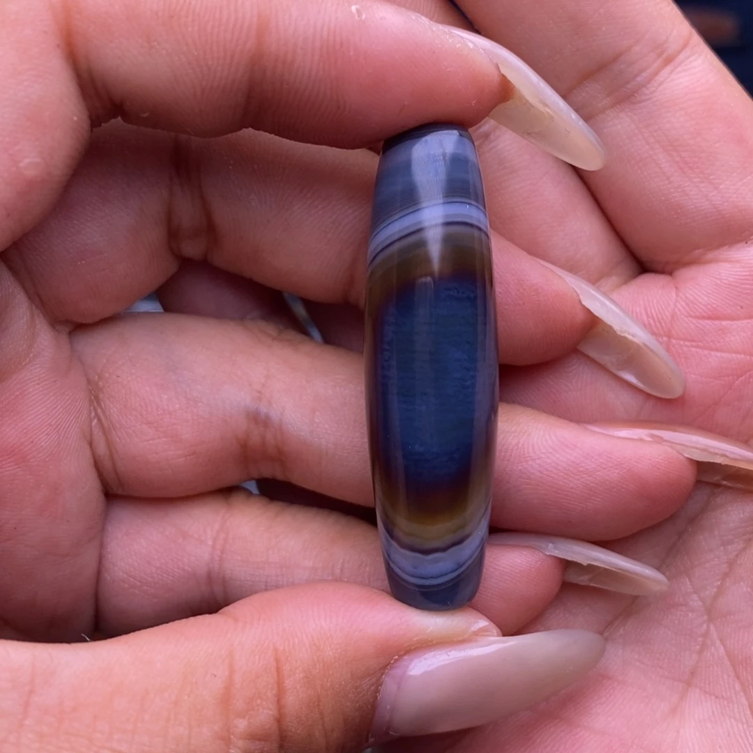 用***2玛瑙/玉髓未镶嵌珠宝半成品