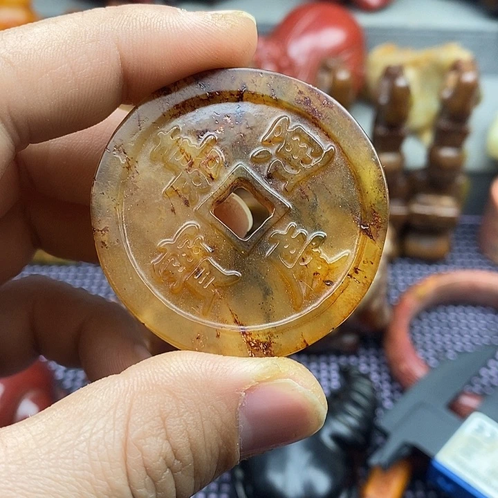 未镶嵌蛇纹石玉颈饰