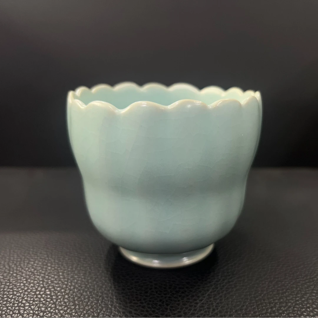 现锋汝瓷原矿仿古釉千手佛指杯