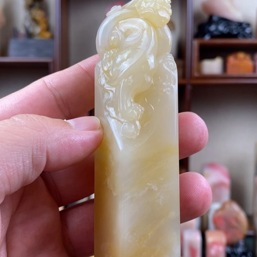 巴林石印石巴林石手工雕古兽钮章
