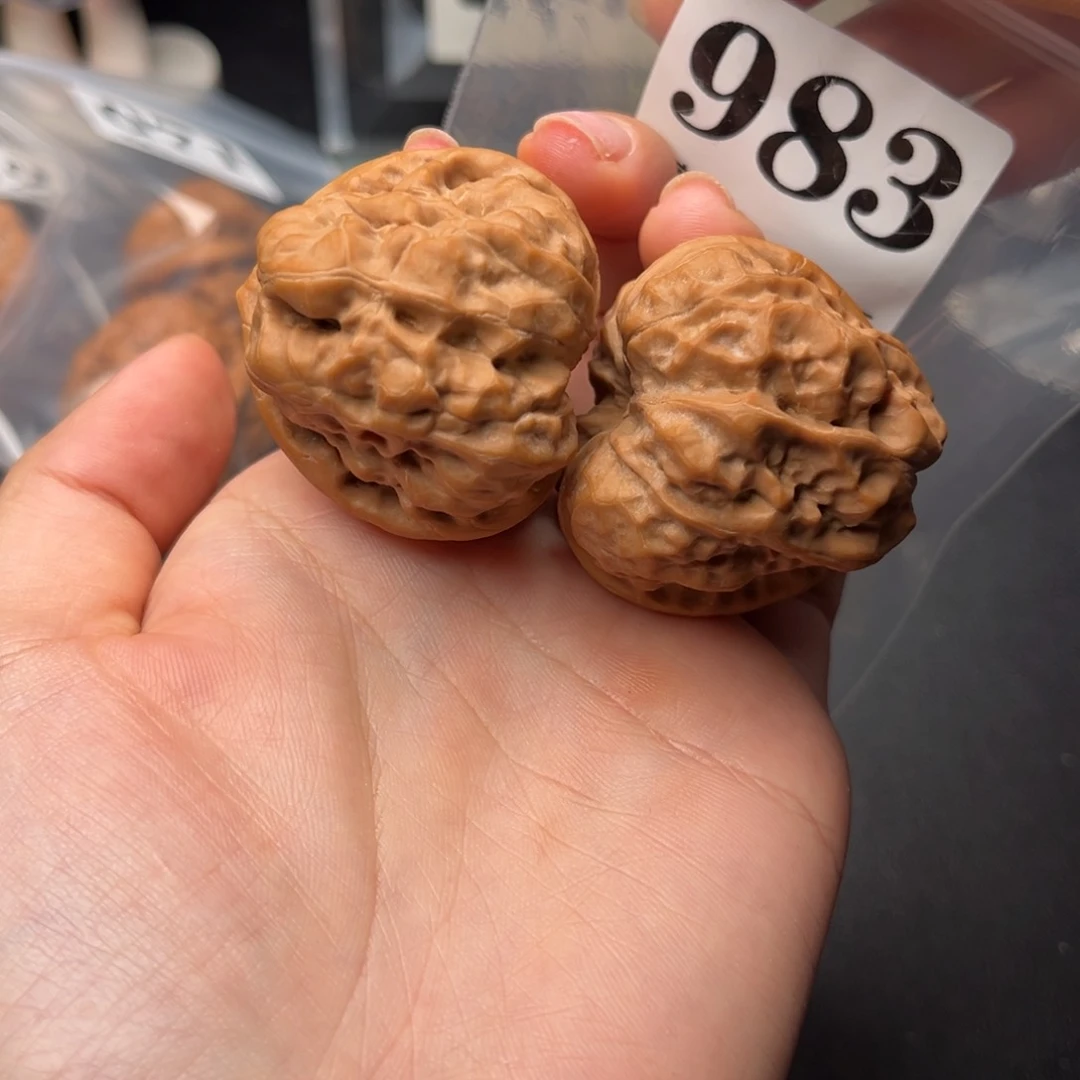 吊坠文玩核桃肌肉疙瘩包40
