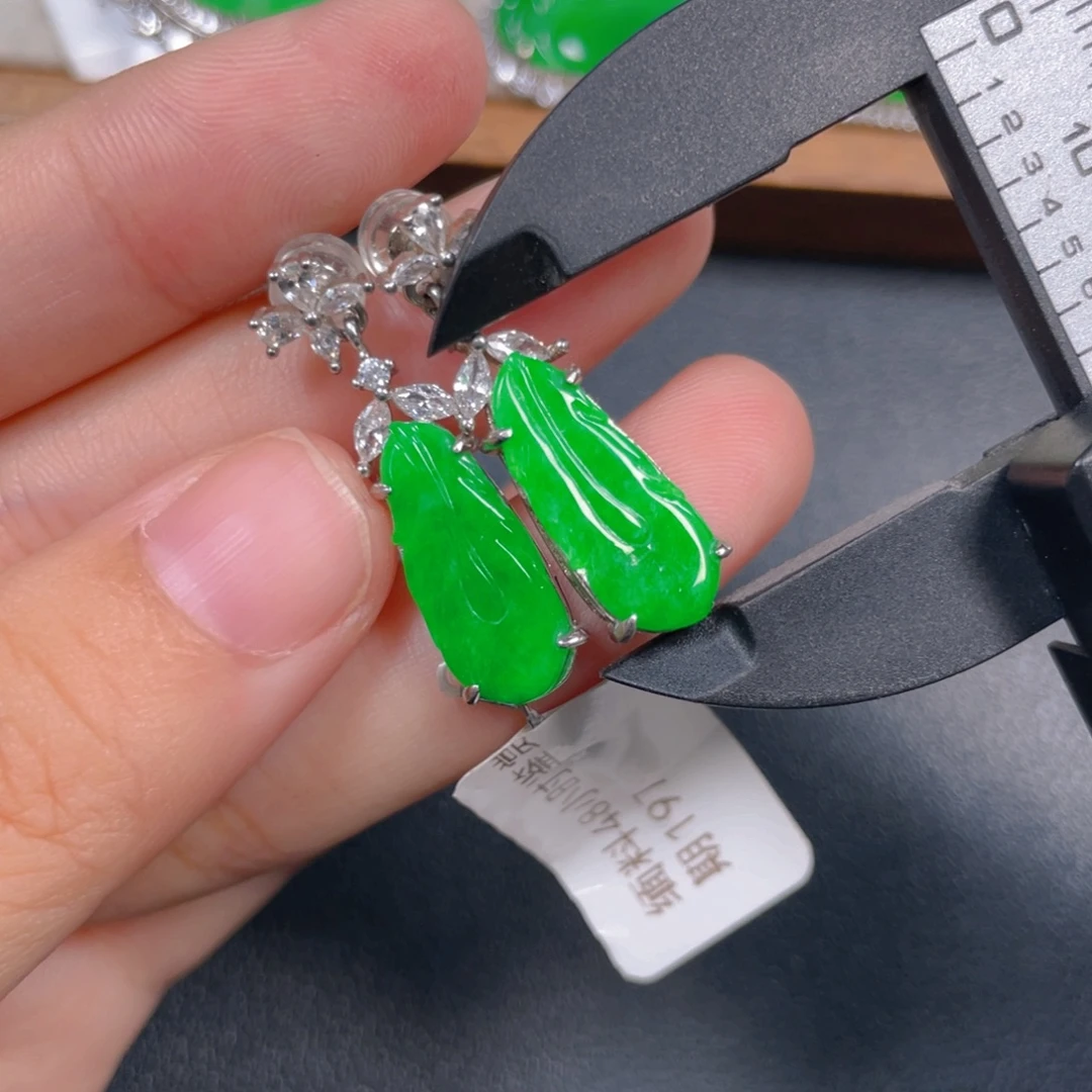 翡翠银S925镶嵌挂件hjjnn