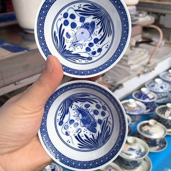 青花釉下彩杯子2个