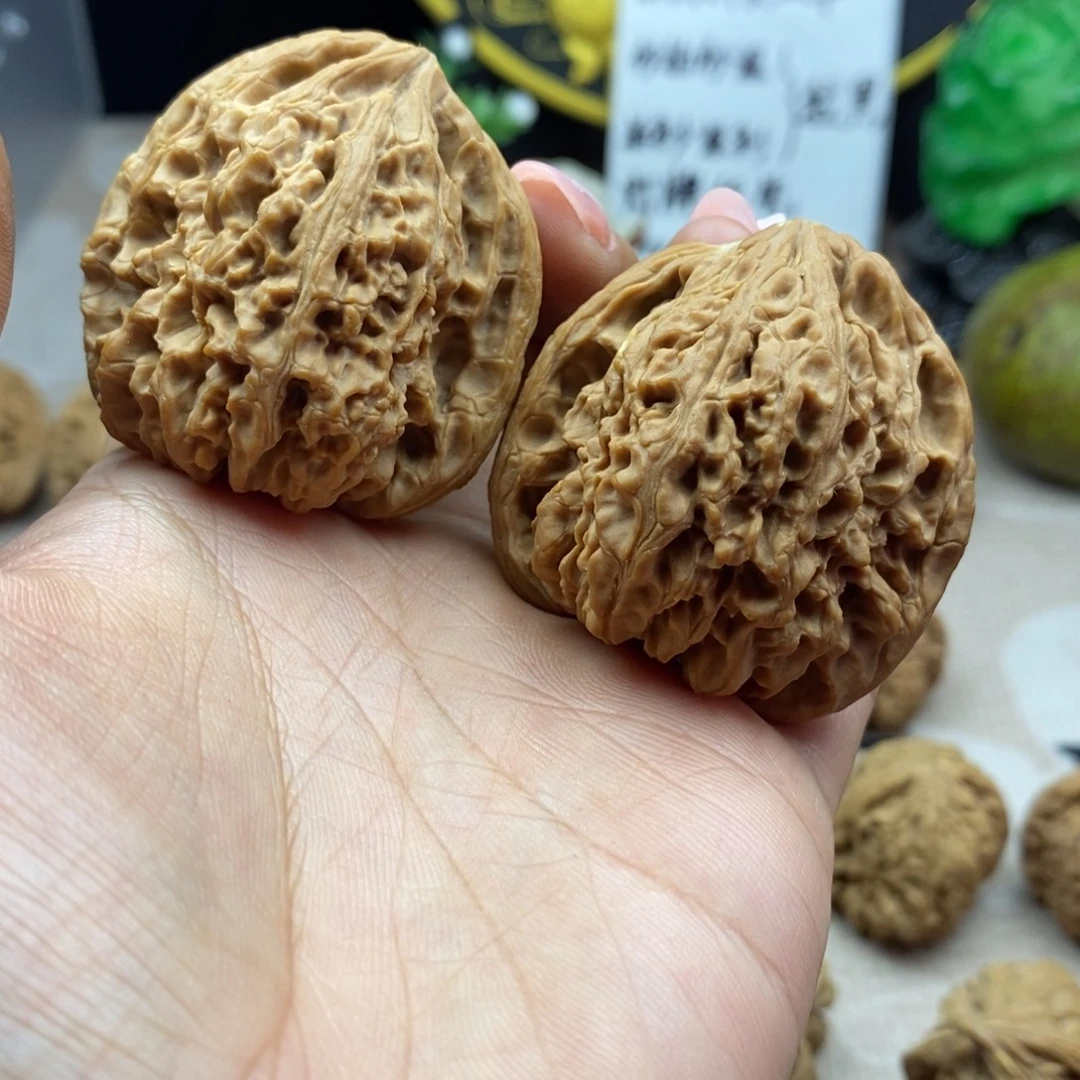 随***9吊坠文玩核桃南疆