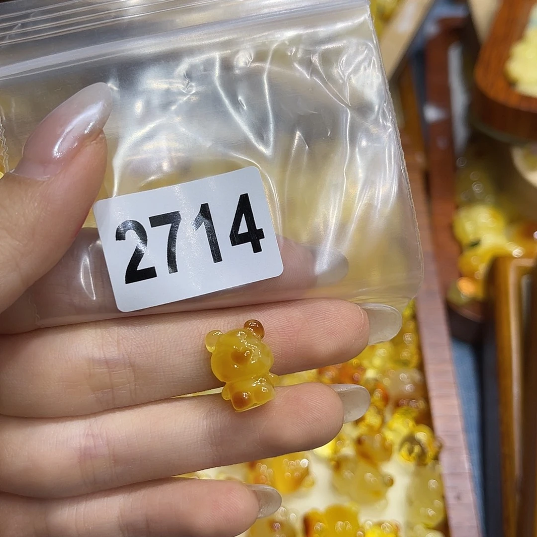 柠***包琥珀未镶嵌裸石蜜蜡