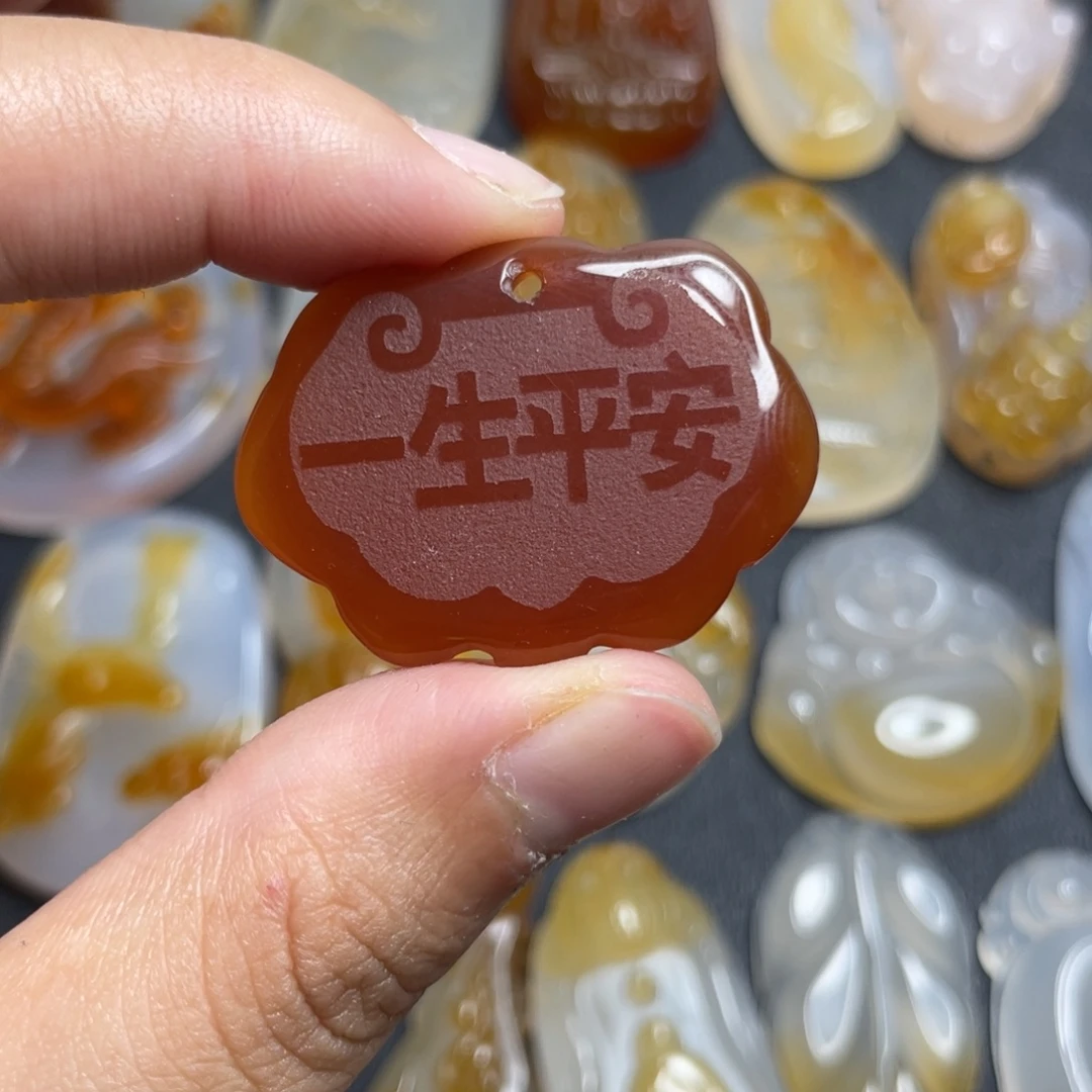 玛瑙/玉髓未镶嵌颈饰