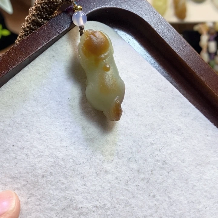 和田玉未镶嵌颈饰32