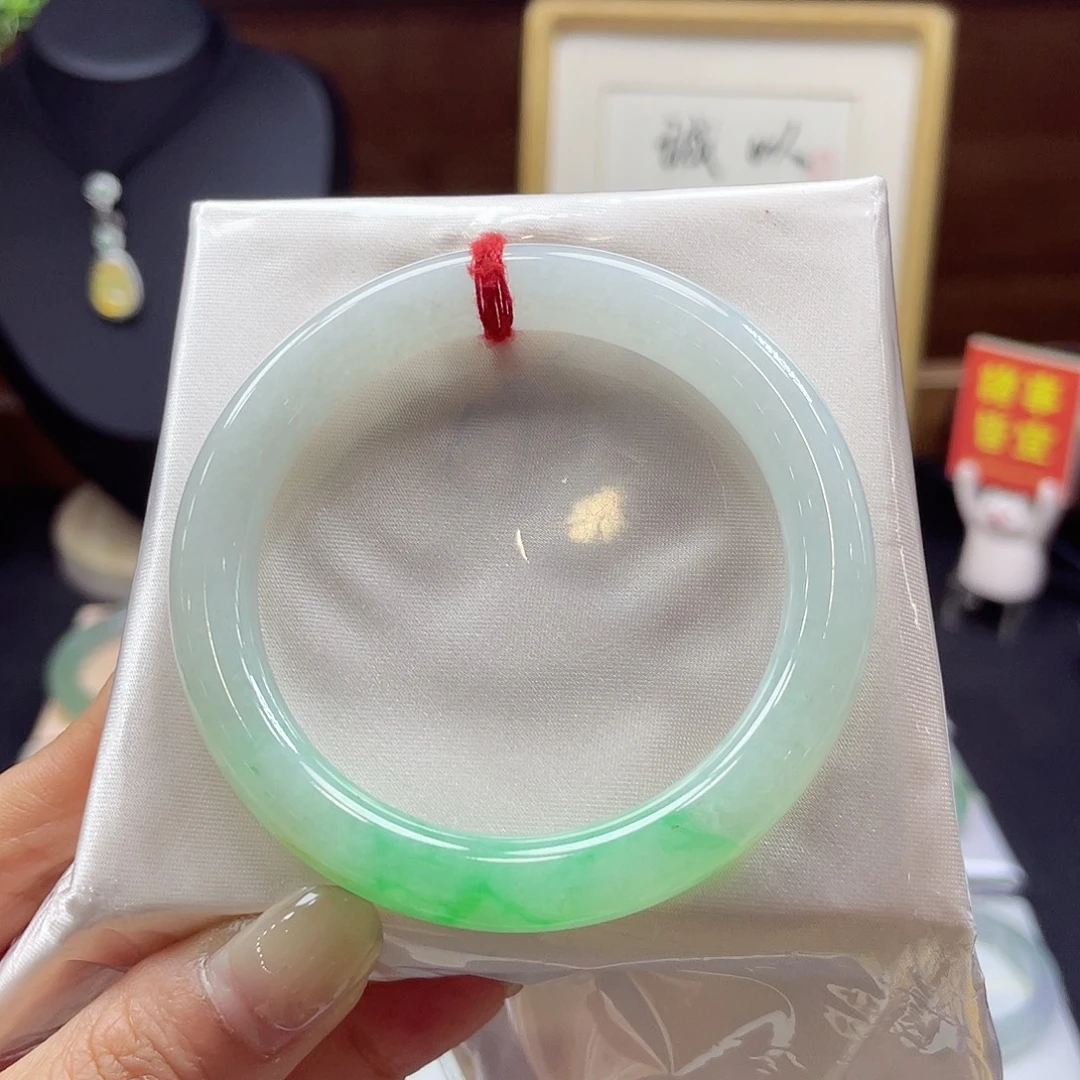 未镶嵌手镯翡翠40 号