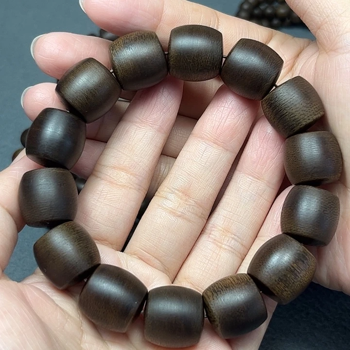 沉香碎屑沉香白棋玉化1.6