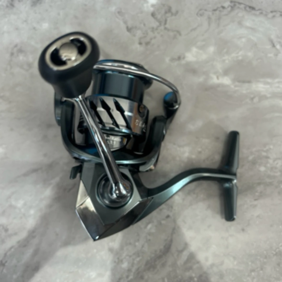 迈克巴士金属无间隙纺车轮多种型号适用路亚海钓