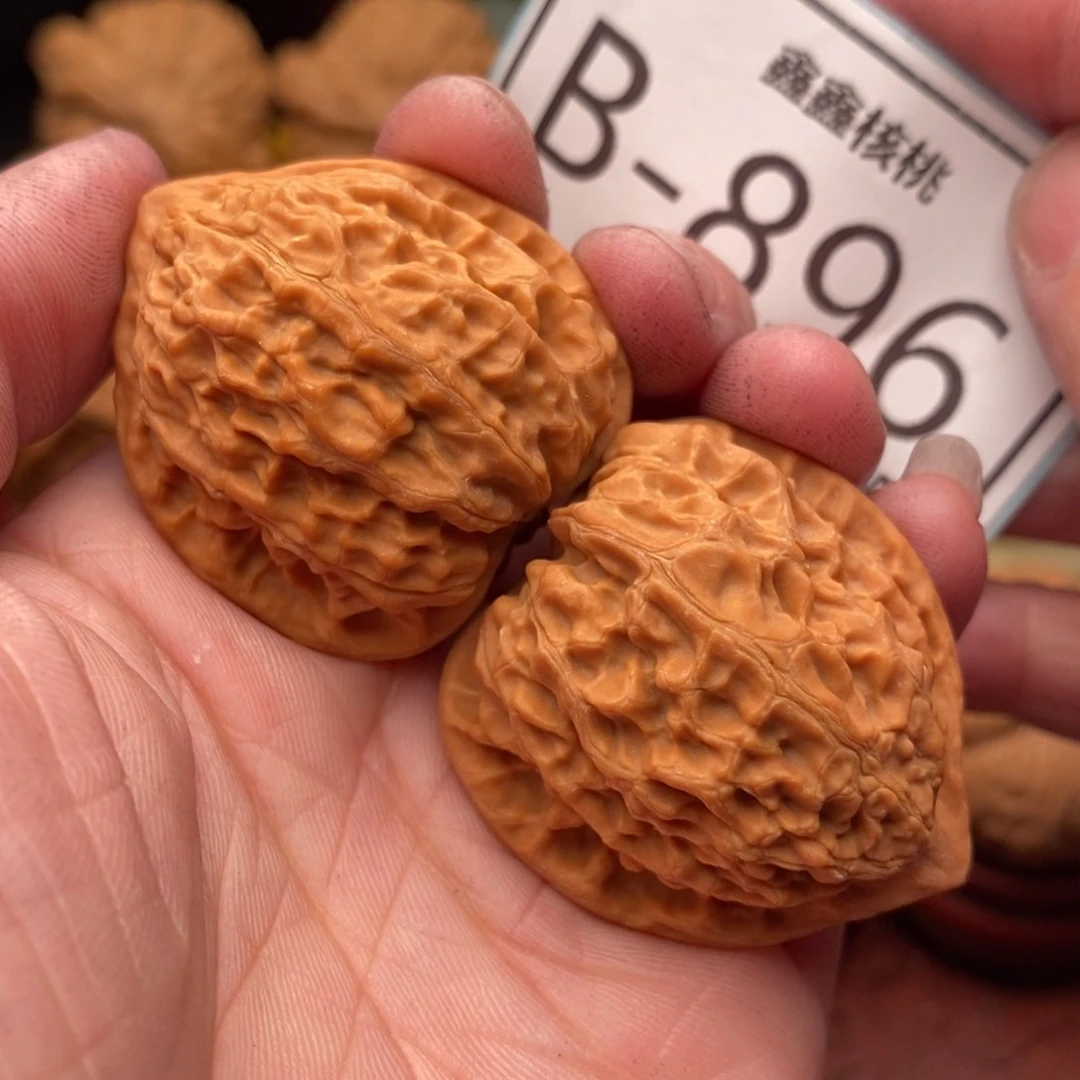 文玩核桃把件金牛35