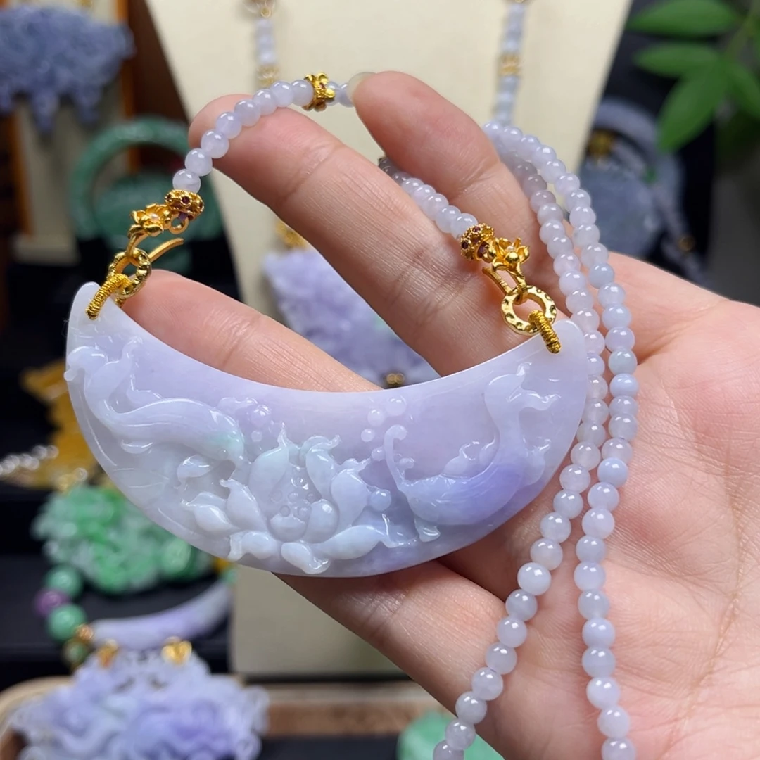 颈饰未镶嵌翡翠锦鲤莲花弯弯