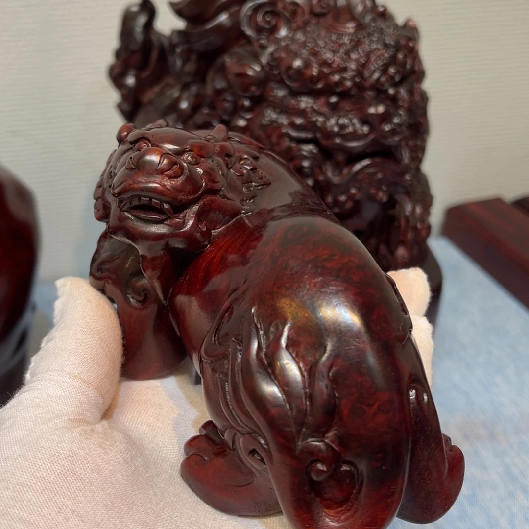 檀香紫檀（小叶紫檀）梦*