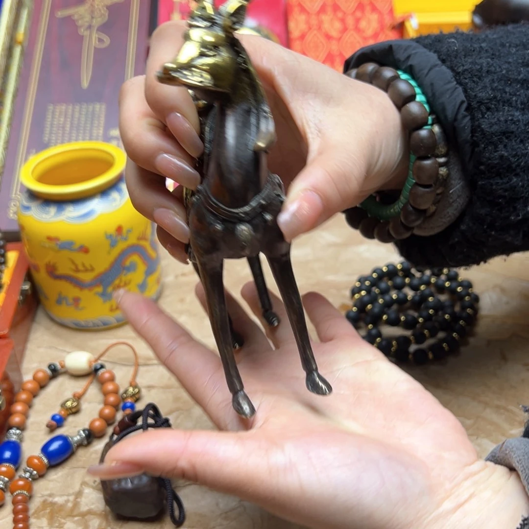 大叶紫檀（黑酸枝木类）