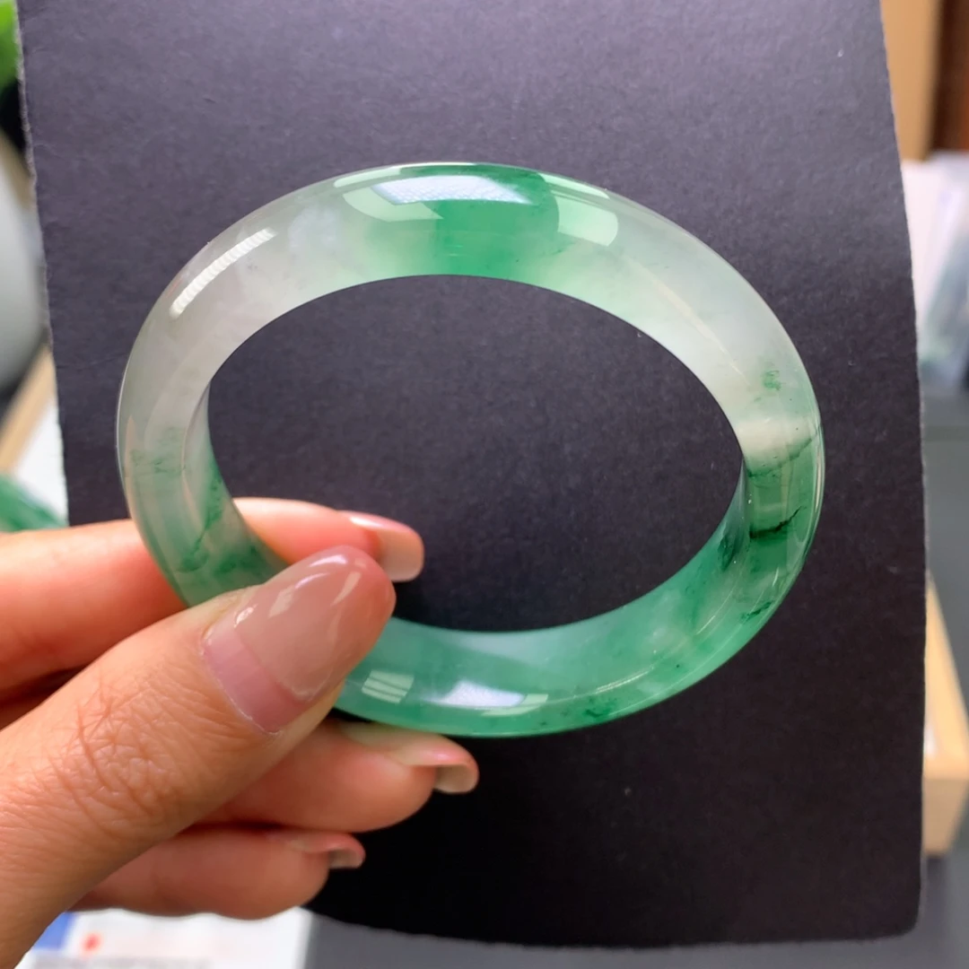 石英质玉（非洲翠）未镶嵌手镯5556冰飘花福利镯