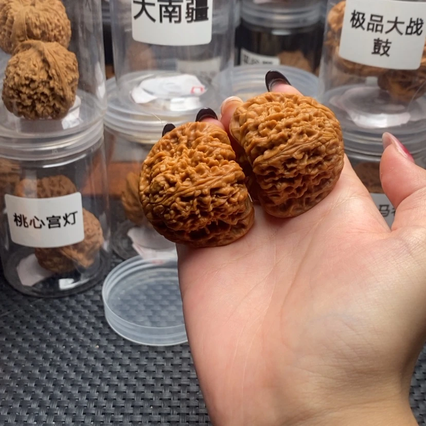 【闪购商品】核桃其他大*南疆石45。