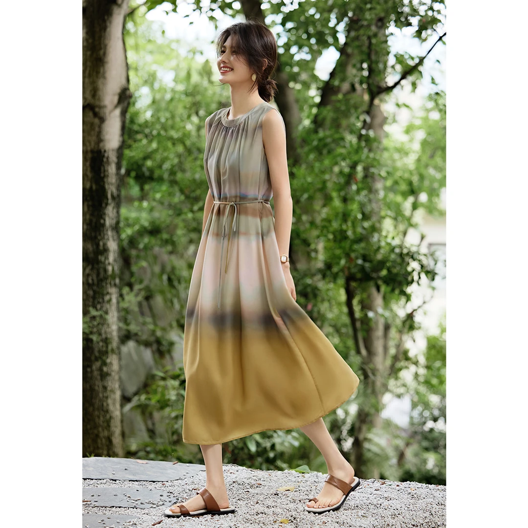 现货 度假旅游艺术撞色印花无袖连衣裙女夏季系绳露肩爆款裙子