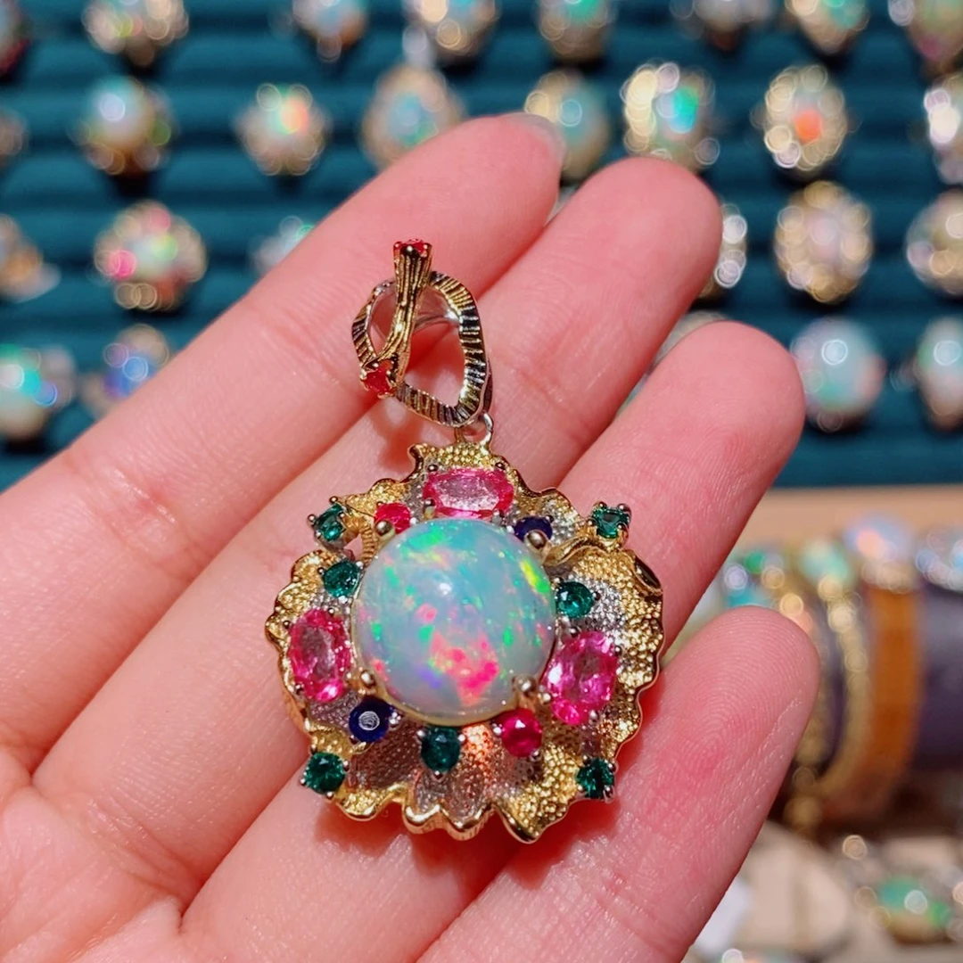 欧泊欧泊吊坠银S925镶嵌