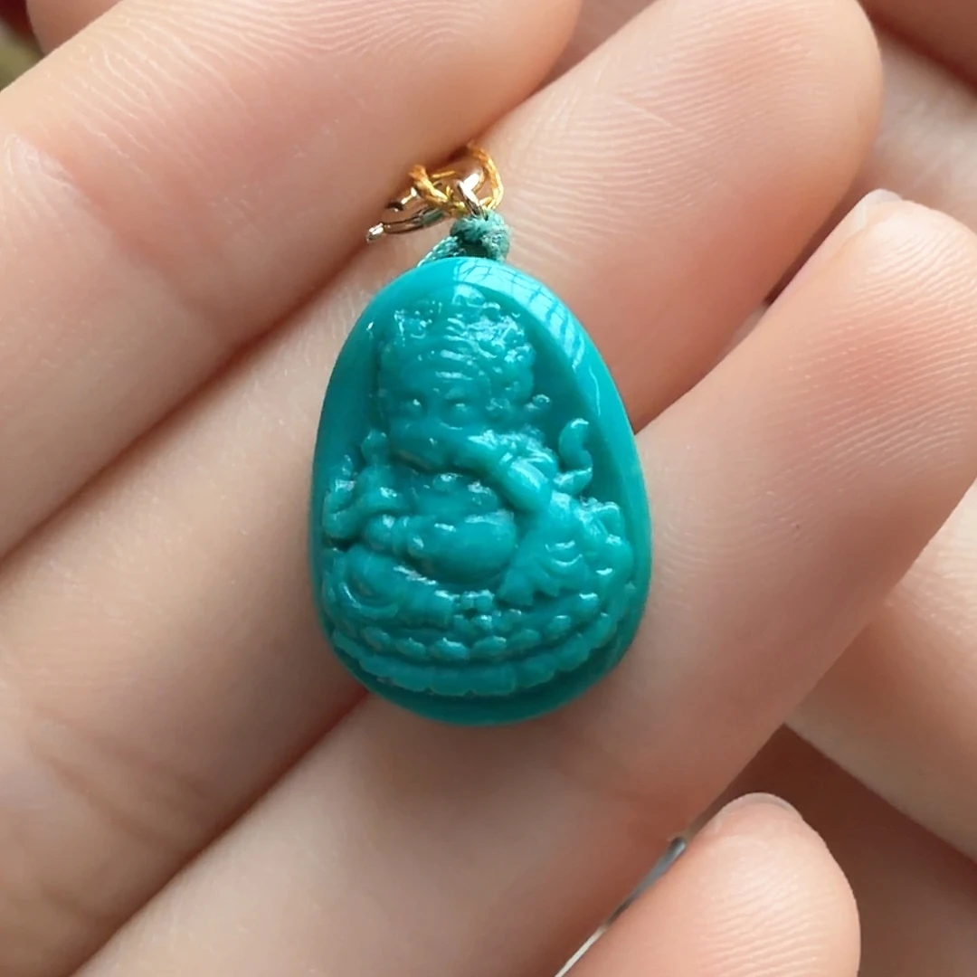 绿松石未镶嵌颈饰