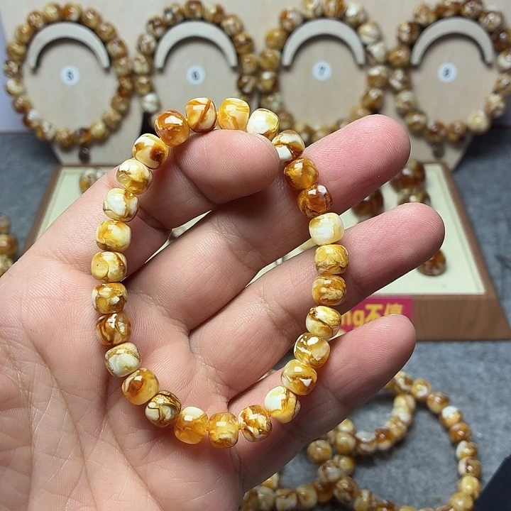 吊坠桃核沁色老型手串单圈