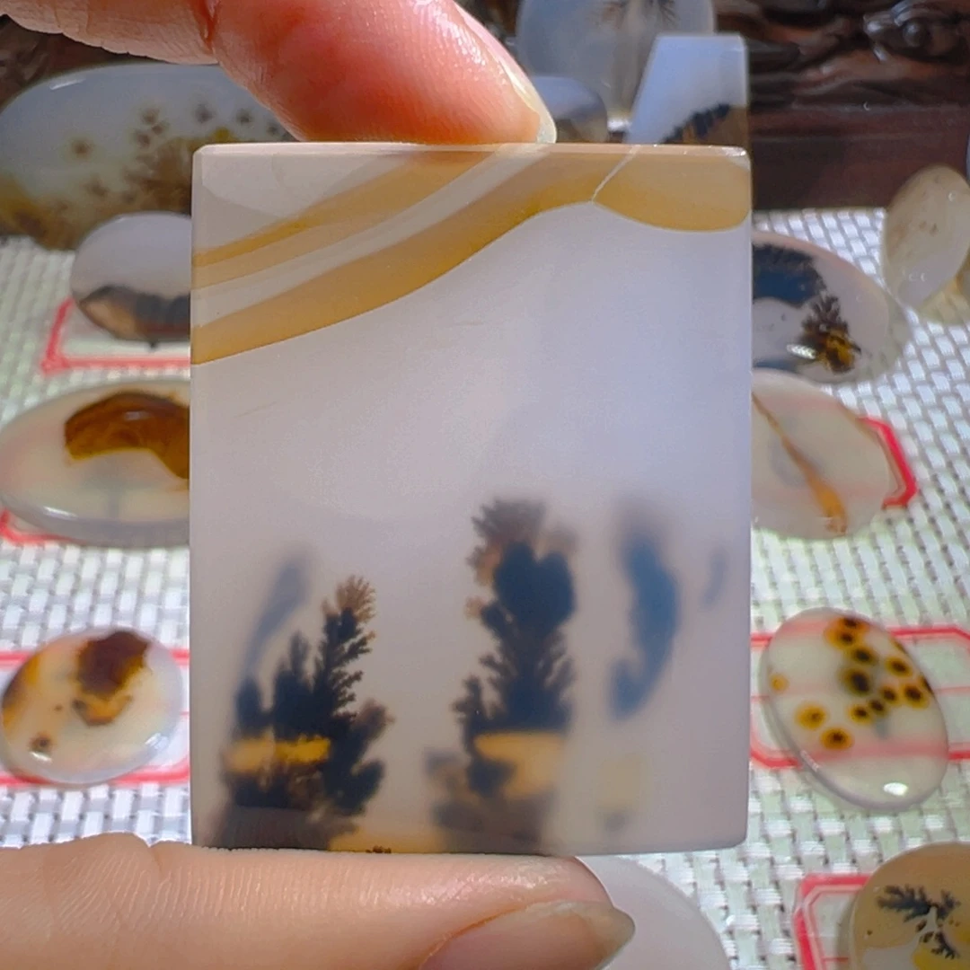 未镶嵌颈饰玛瑙/玉髓