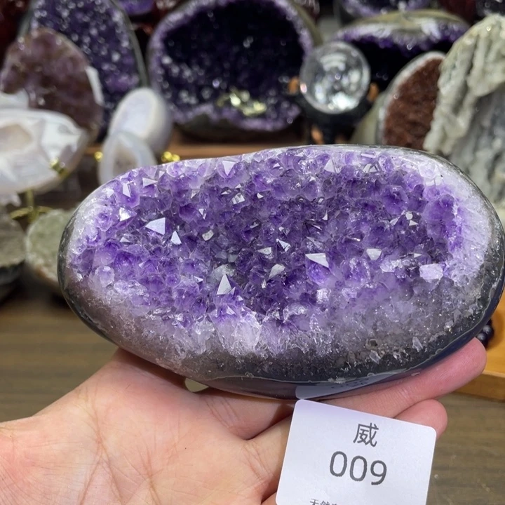 未镶嵌珠宝半成品水晶