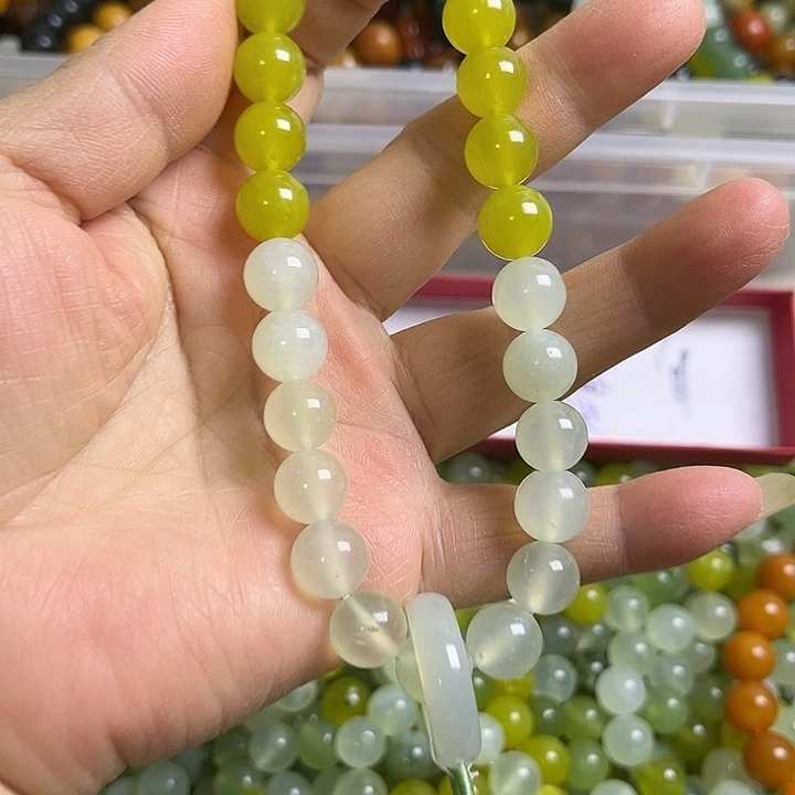 合金蛇纹石玉颈饰