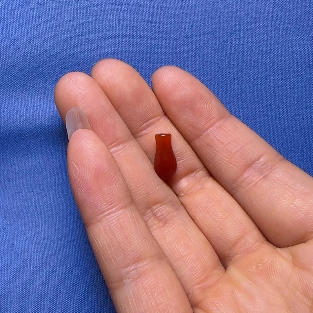 澳***斯玛瑙/玉髓未镶嵌颈饰