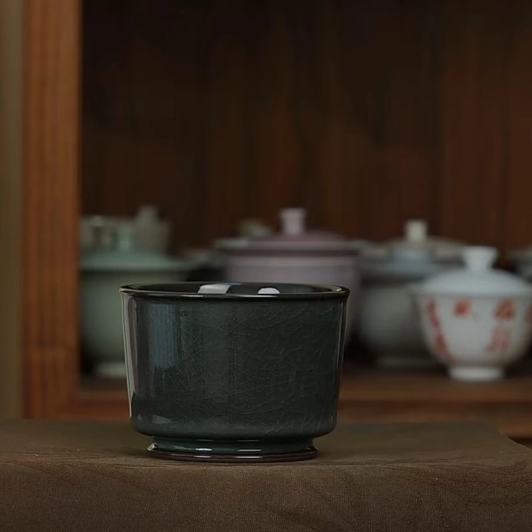 黑美人直壁杯容天杯陈卫武龙泉青瓷大容量纯手工马蹄形中式