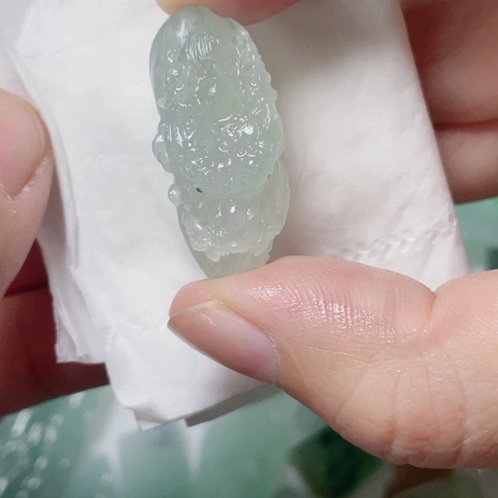 定制翡翠未镶嵌随行