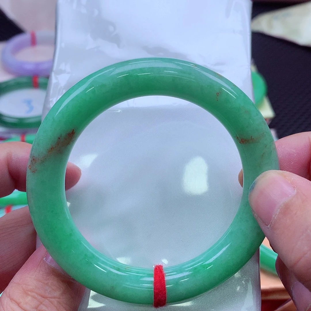 未镶嵌手镯翡翠翡翠