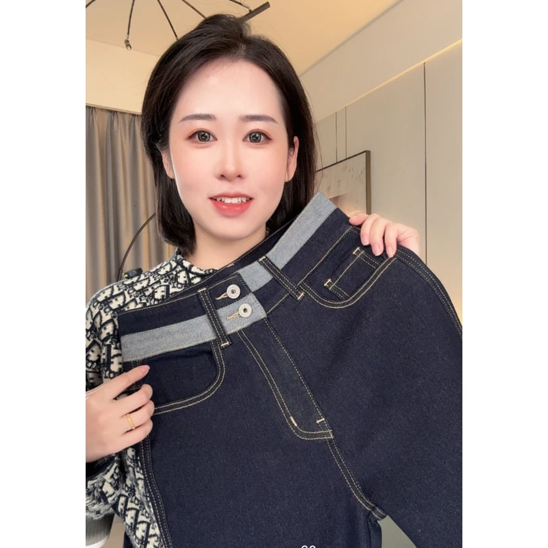 复古丹宁蓝微弹牛仔裤女2025秋冬新款时尚设计感百搭显瘦直筒长裤