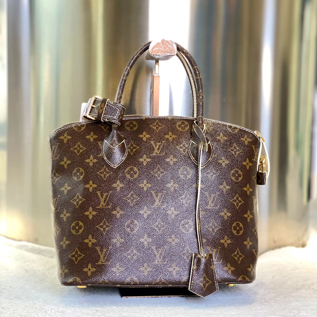 99新 LouisVuitton/路易威登 古有98新LV贝壳手提包3323