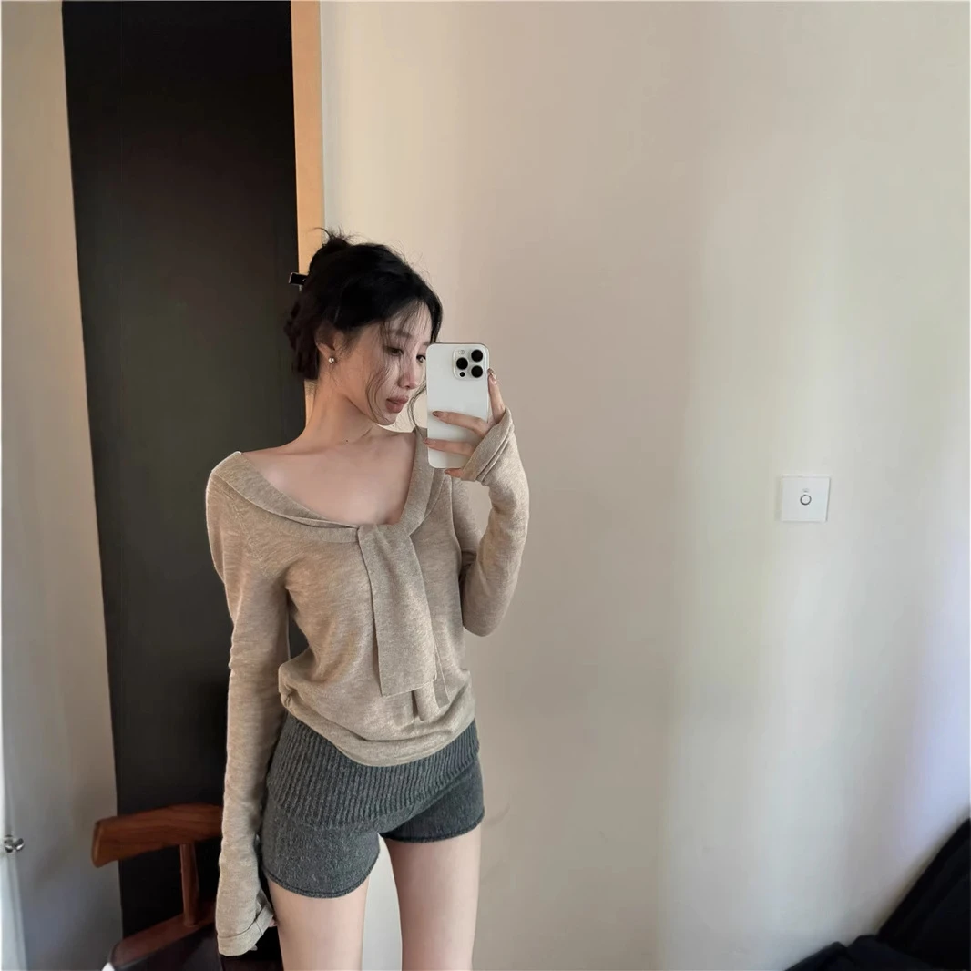 V领系带内搭长袖针织衫女2025春季新款设计感显瘦辣妹小众上衣潮