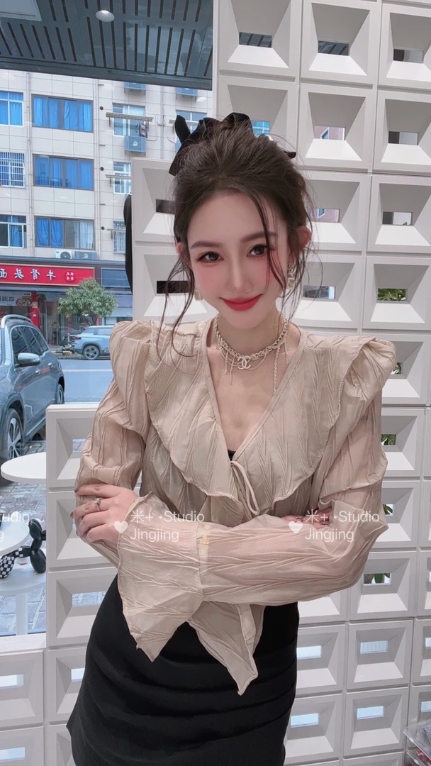 Mi+【纯欲夏梦】2025升级版韩系褶皱显瘦花边衬衫