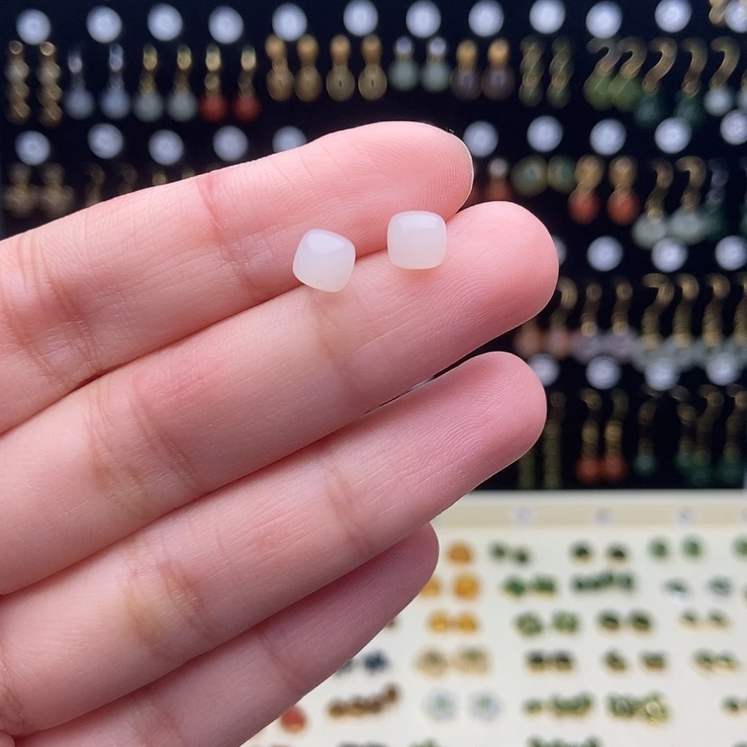 和田玉银S925镀金镶嵌耳饰