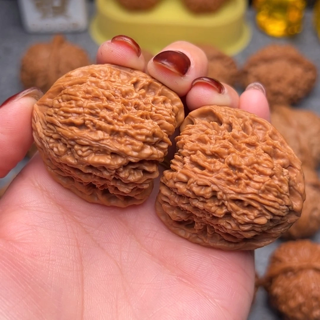 把件文玩核桃毕业精品三角疆40全品绝配