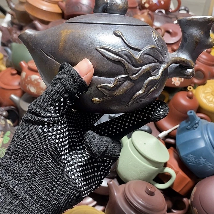 紫砂茶壶起泡微笑