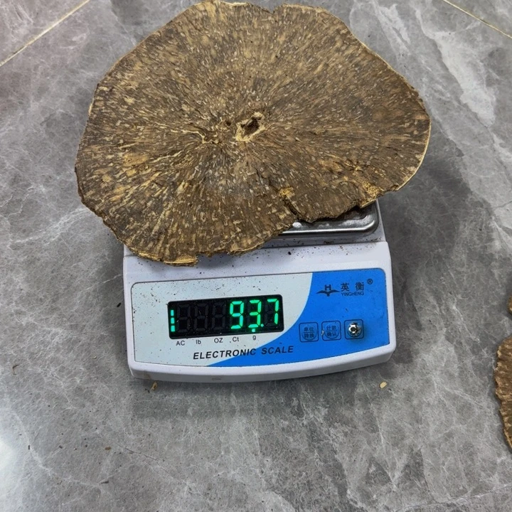 沉香碎屑沉香海南板头93克