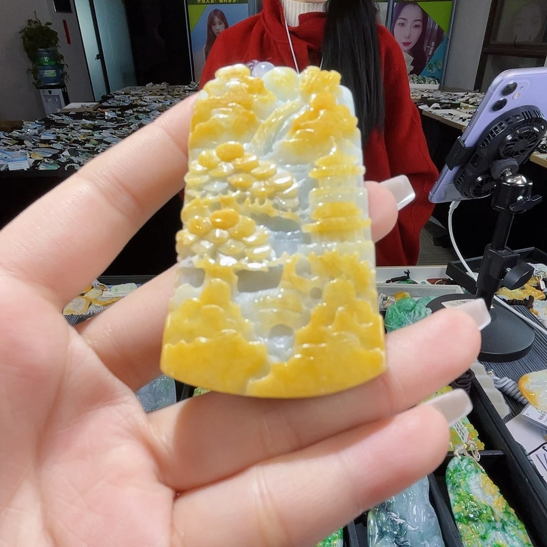 颈饰未镶嵌翡翠一