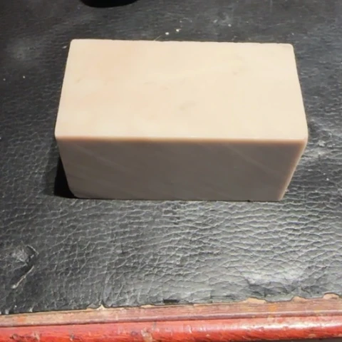 老挝石机***二木木瓷白体