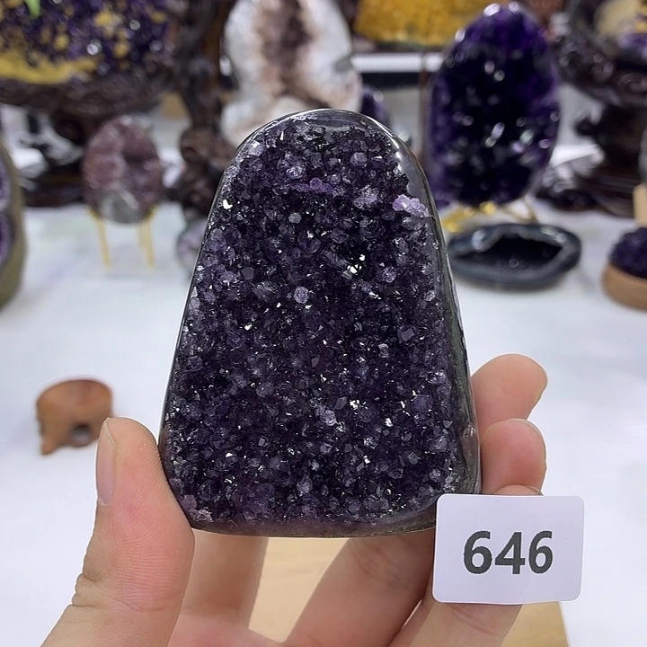 水晶大型摆件（非配饰）未镶嵌