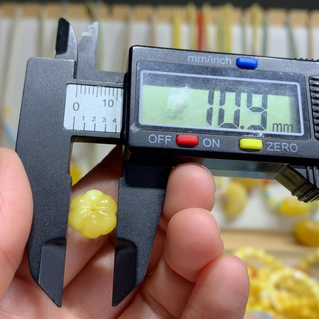 蜜蜡未镶嵌裸石特价