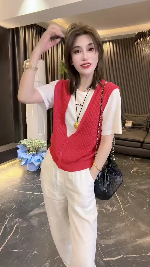 夏季拼接假两件短袖女圆领针织衫纯色网红针织衫