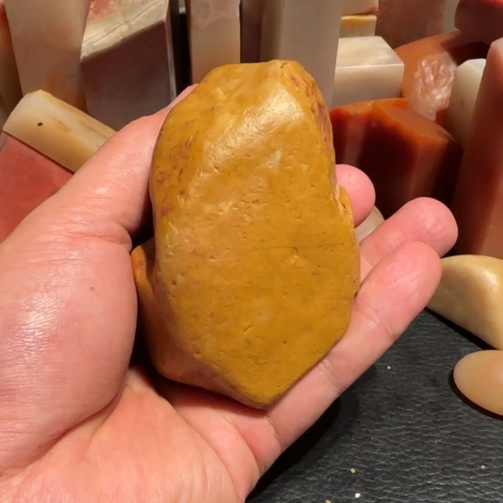 老挝石田黄原石，