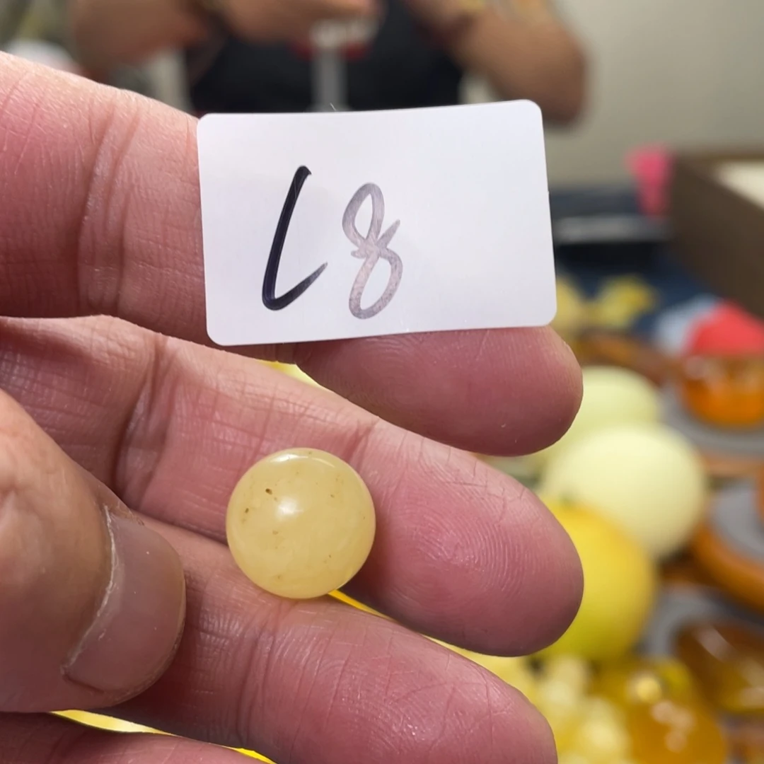 手链琥珀未镶嵌多样性发，发其中一件