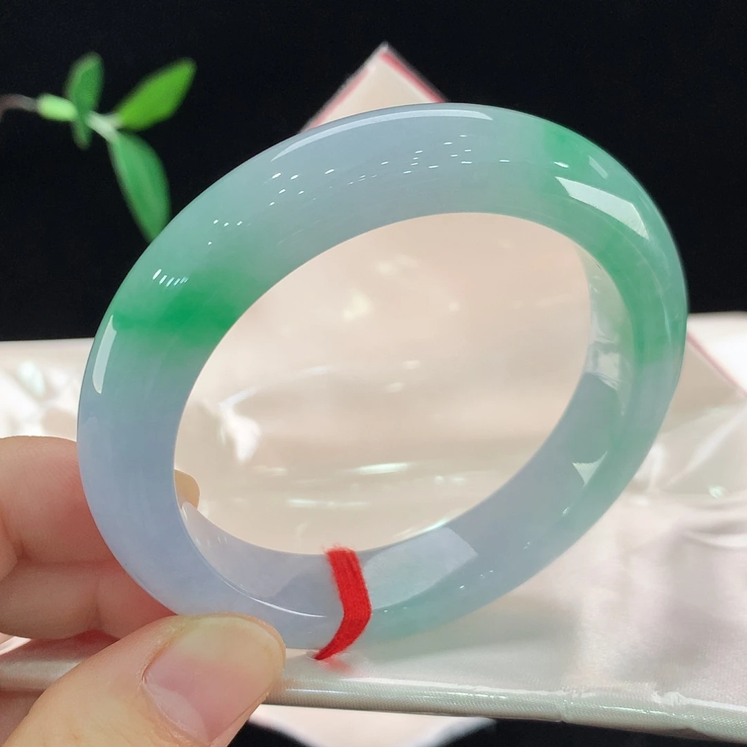 翡翠未镶嵌手镯0478