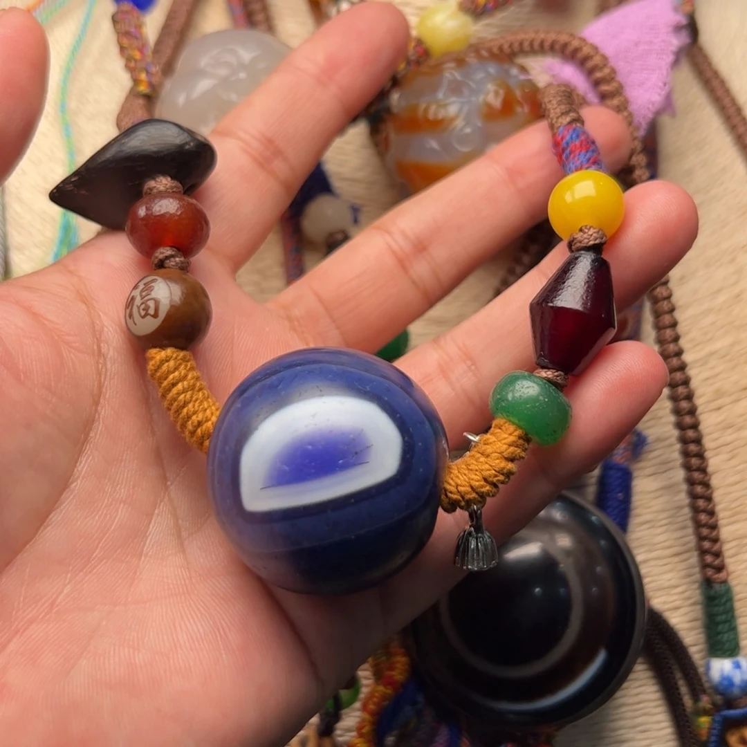 玛瑙/玉髓颈饰未镶嵌