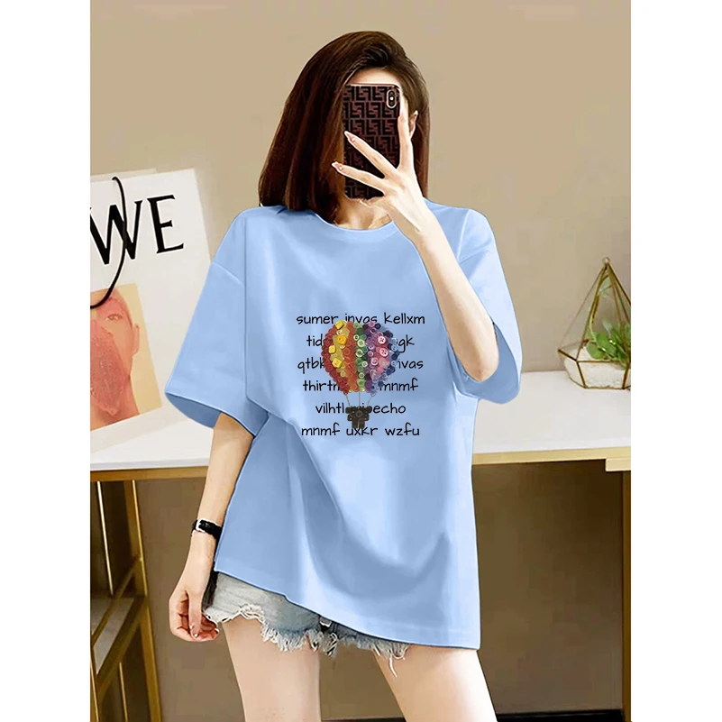 透气纯棉大码女装休闲风上衣2025夏季女款天蓝色卡通T恤短袖